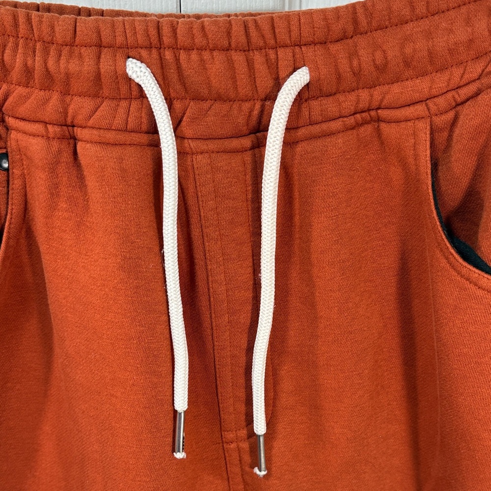 Levi’s Burnt Orange Joggers Men’s Size XXL Relaxed Fit Streetwear Sweatpants - Picture 4 of 9